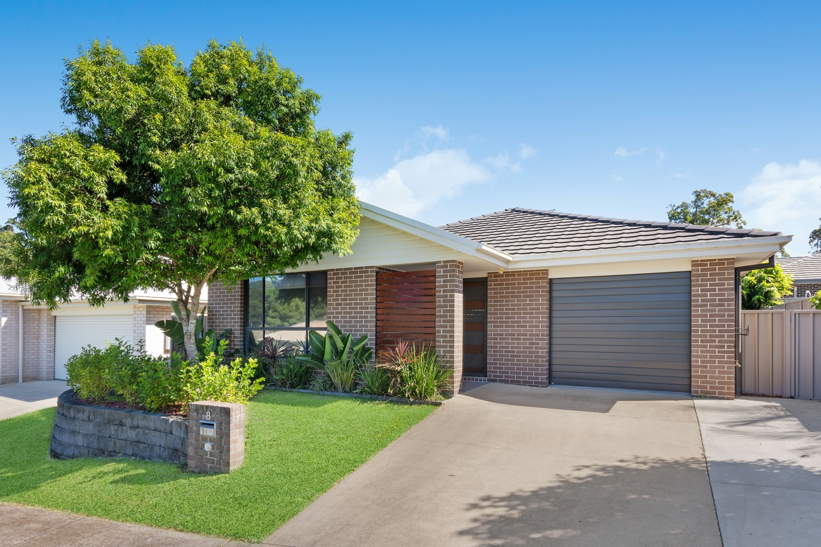 8 Stingray Creek Road, MOONEE BEACH