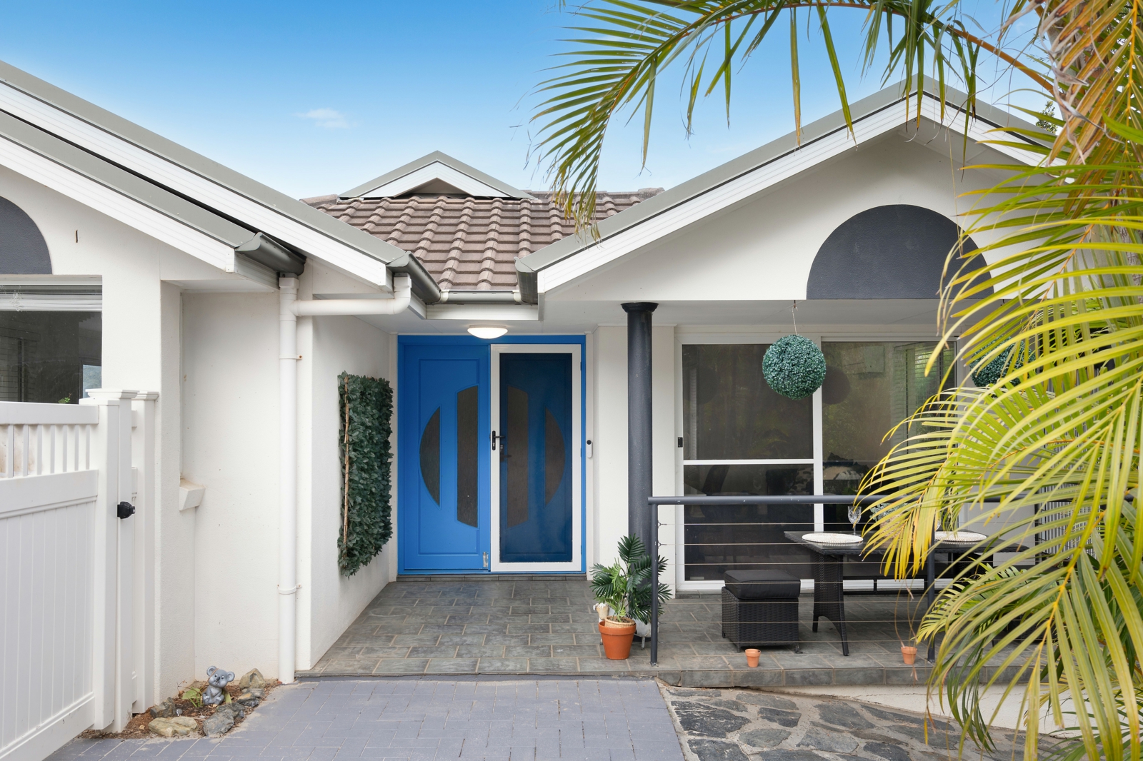 2 Melrose Place, KORORA