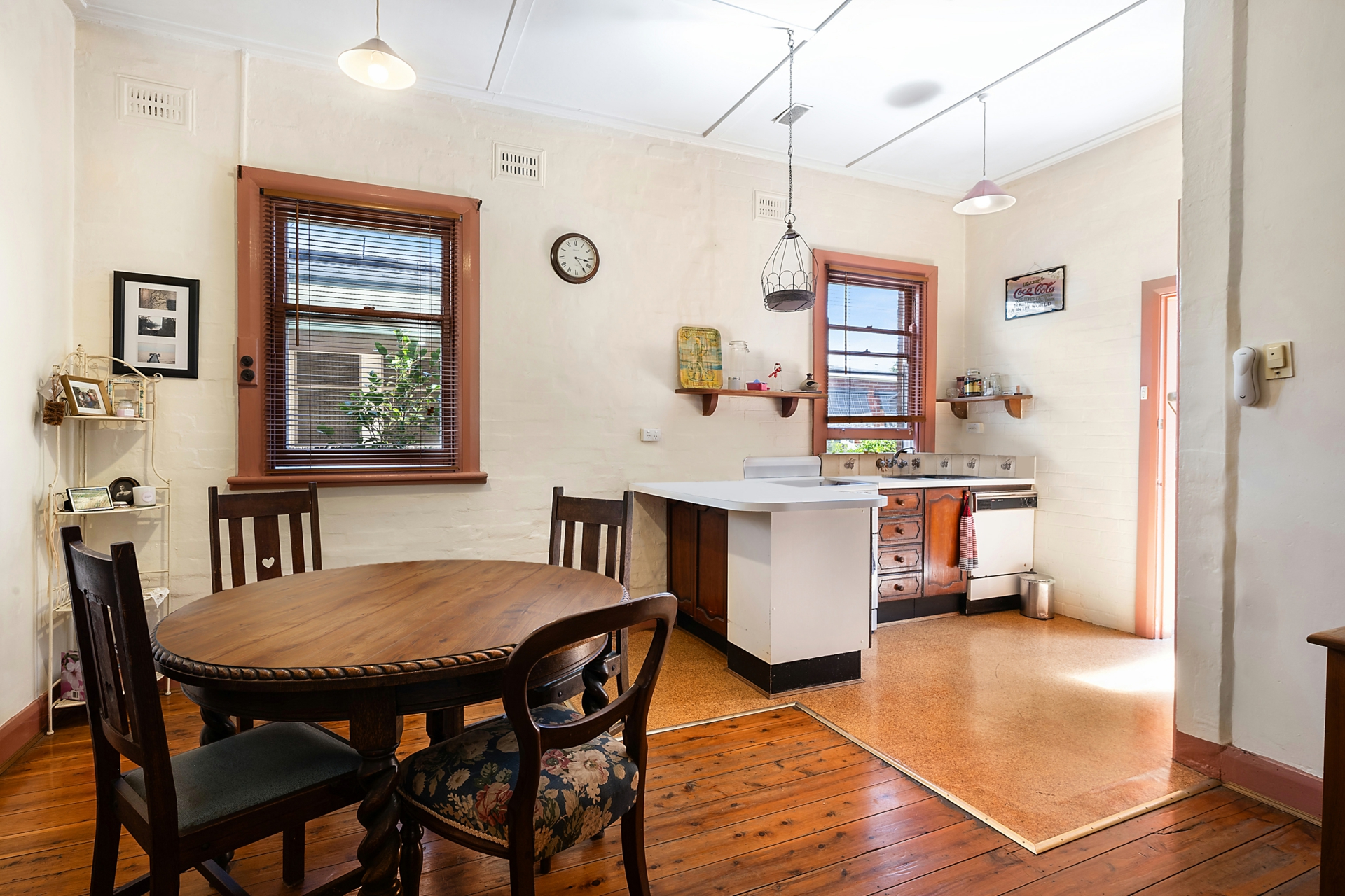 Dining_Kitchen_a