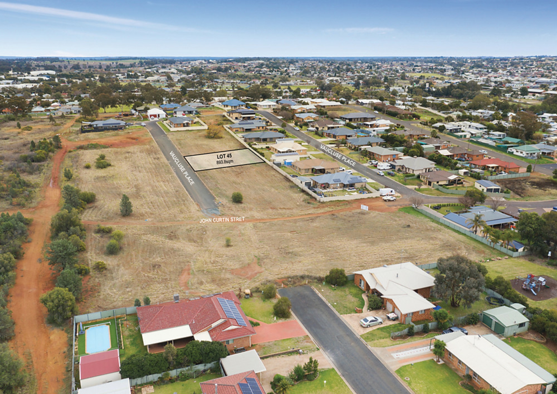 14 Vaucluse Place, PARKES
