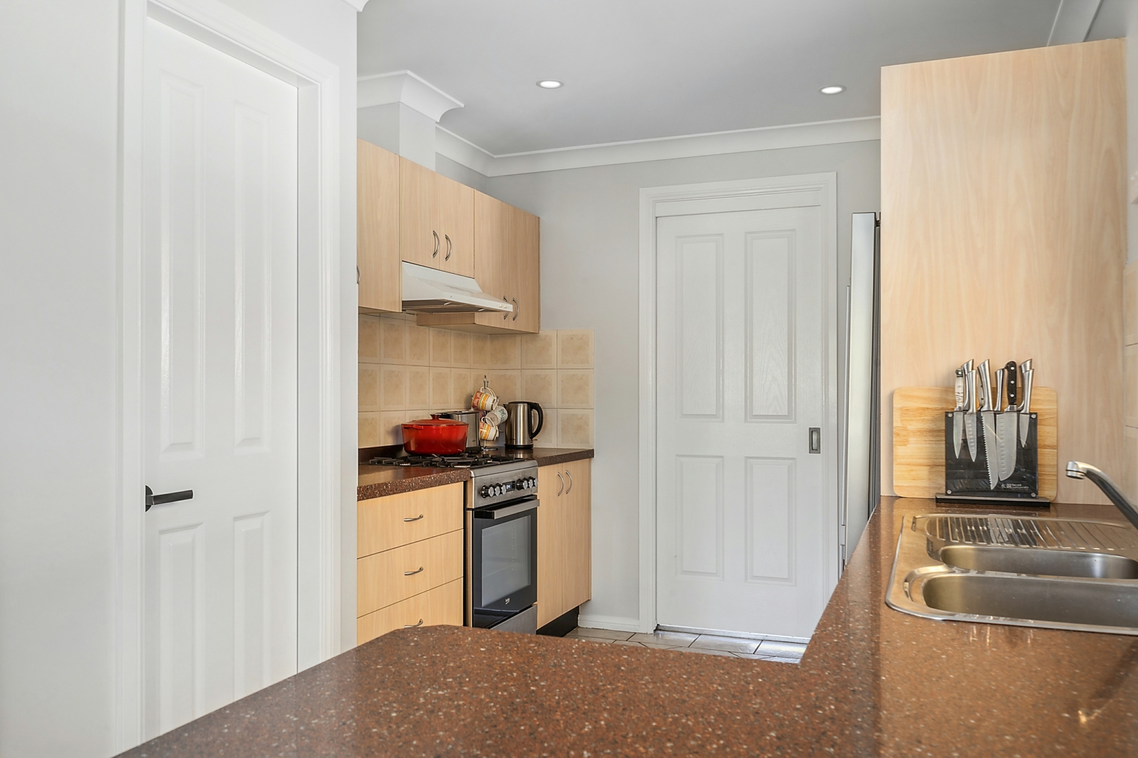 Kitchen 2