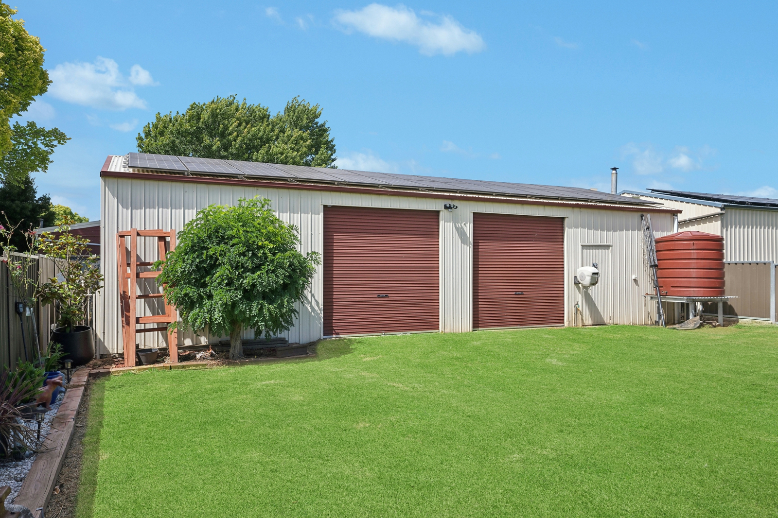 Shed