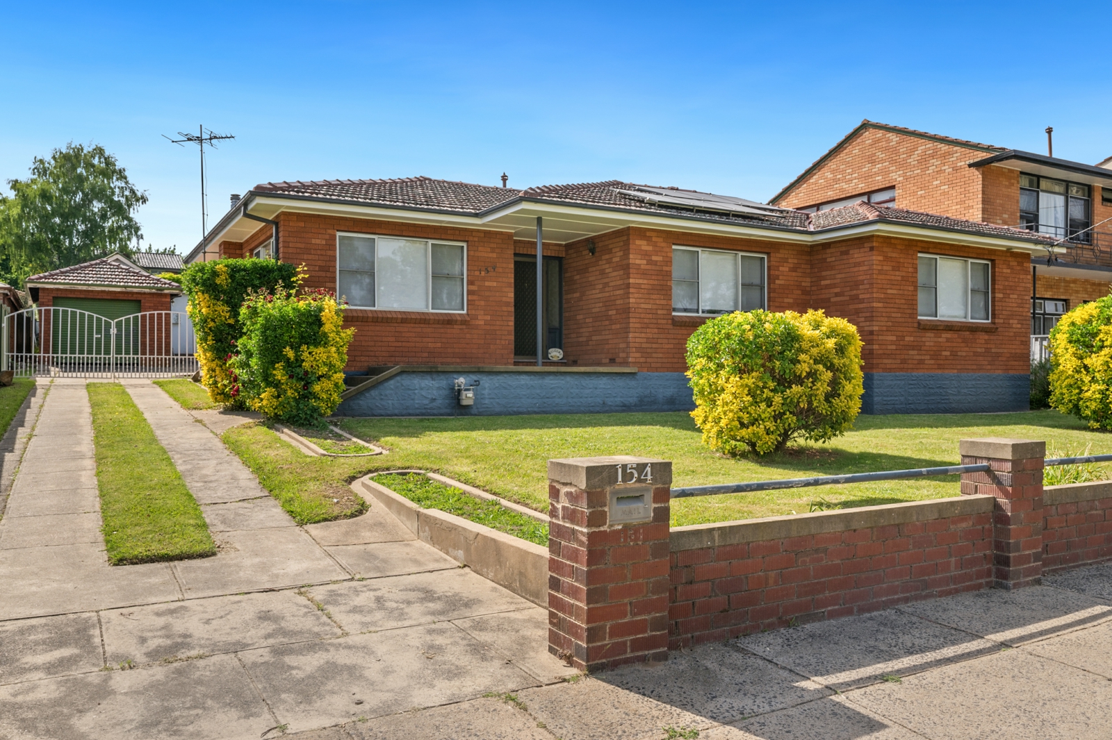 154 Clinton Street, ORANGE
