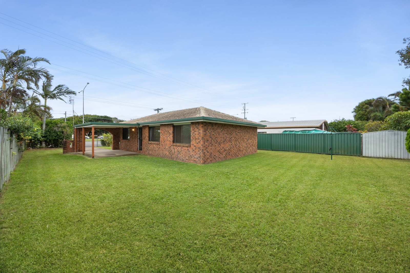 83 Nicklin Way, WARANA