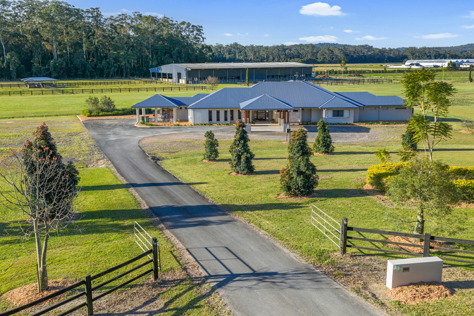 135 Burtons Road,Bridges