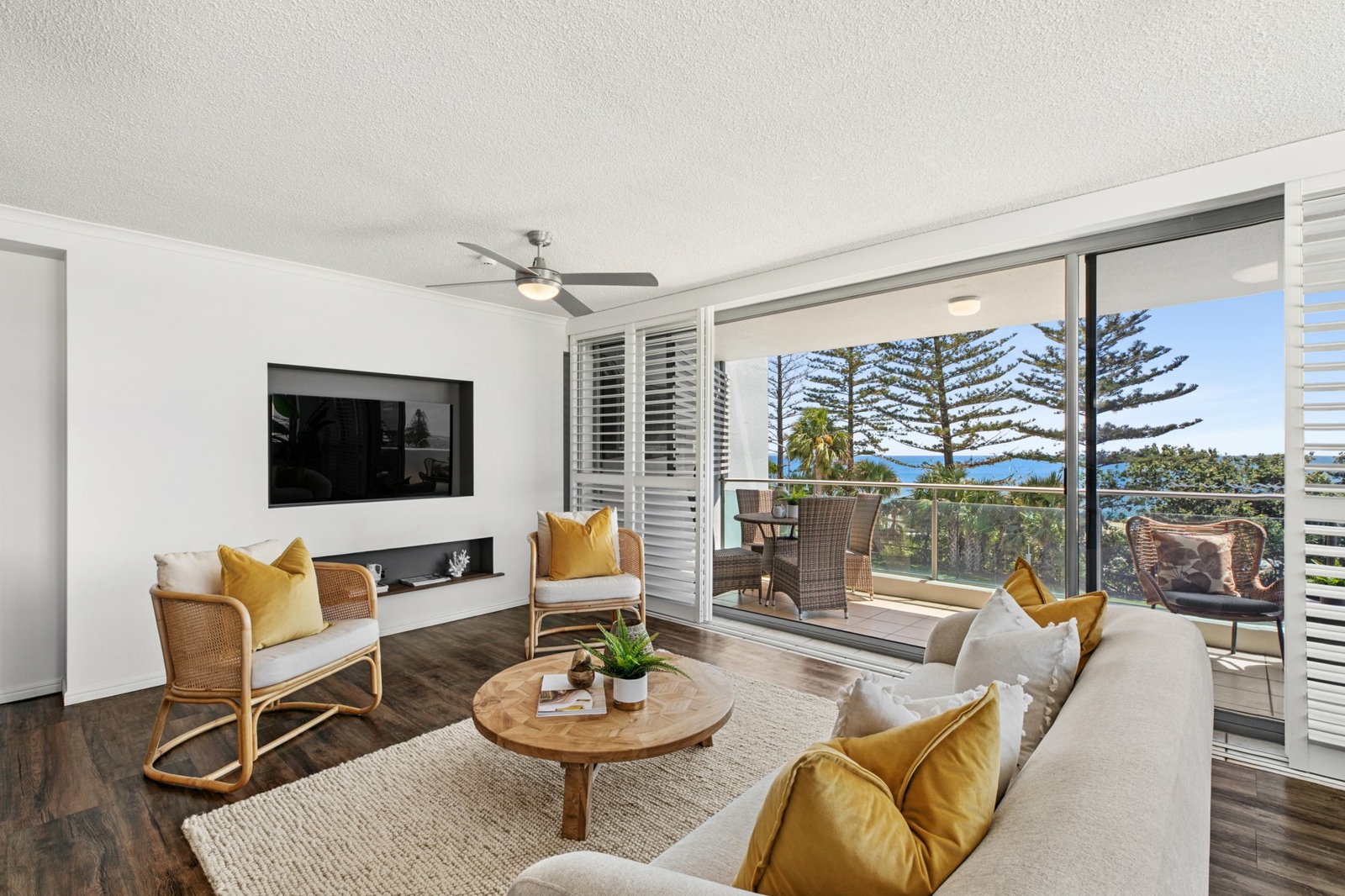 2-web-or-mls-125-mooloolaba-espl-8.jpg