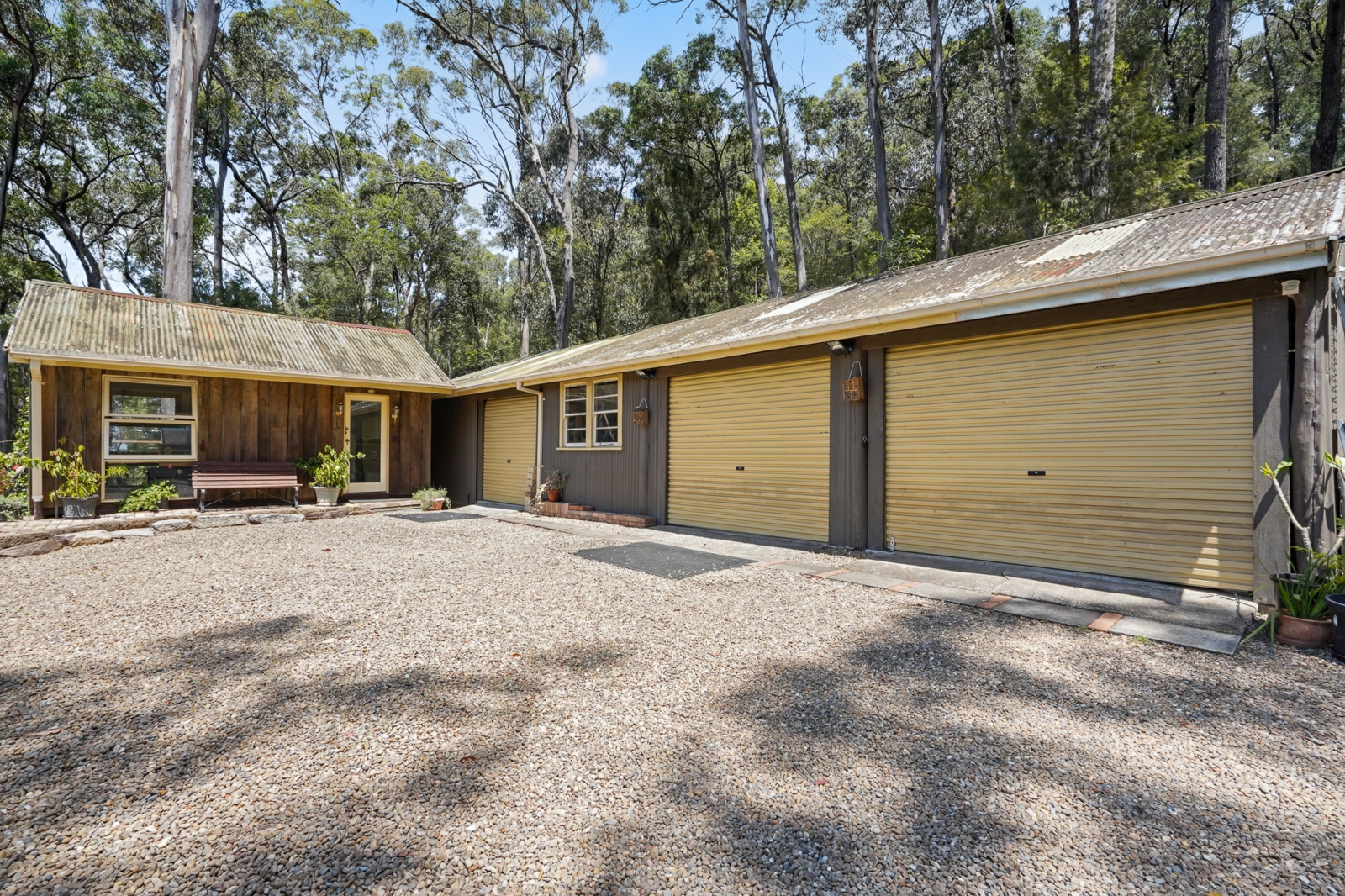 91 Serpentine Lane Bowen Mountain-17.jpg