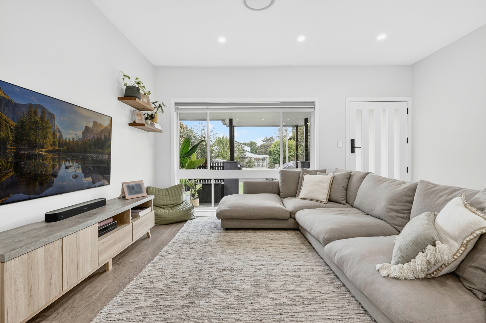 7 Garfield Street McGraths Hill-2.jpg