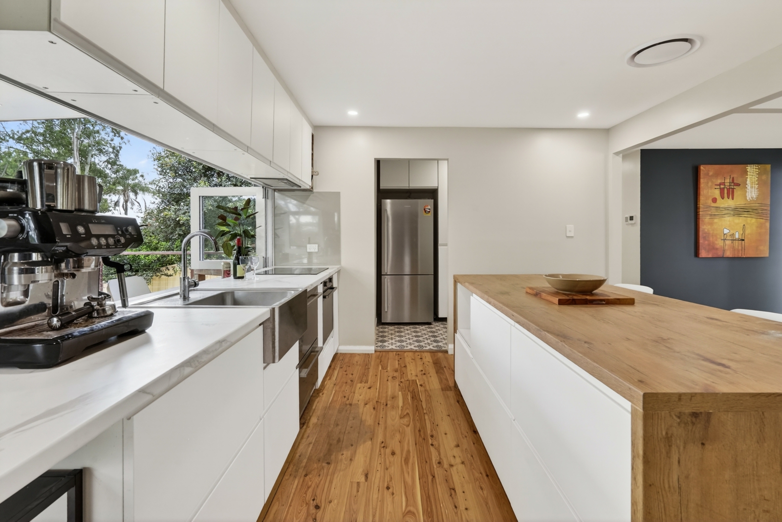 29 Mitchell Drive Glossodia-5.jpg