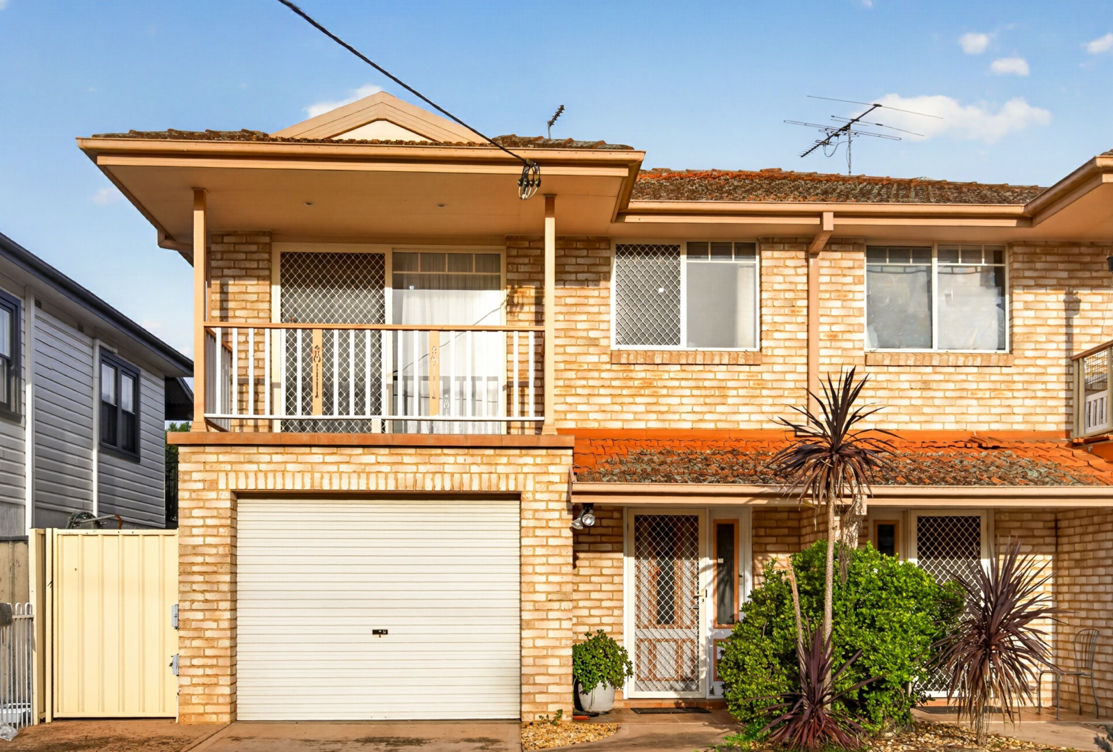 40A Bradley Road South Windsor-1.jpg