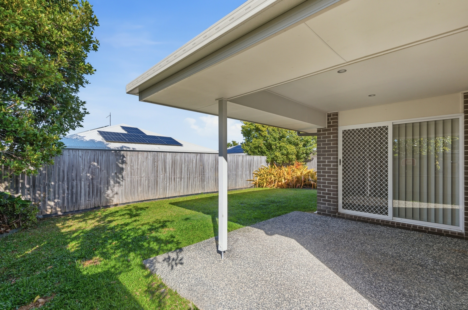 34 feather ct_hr-2.jpg