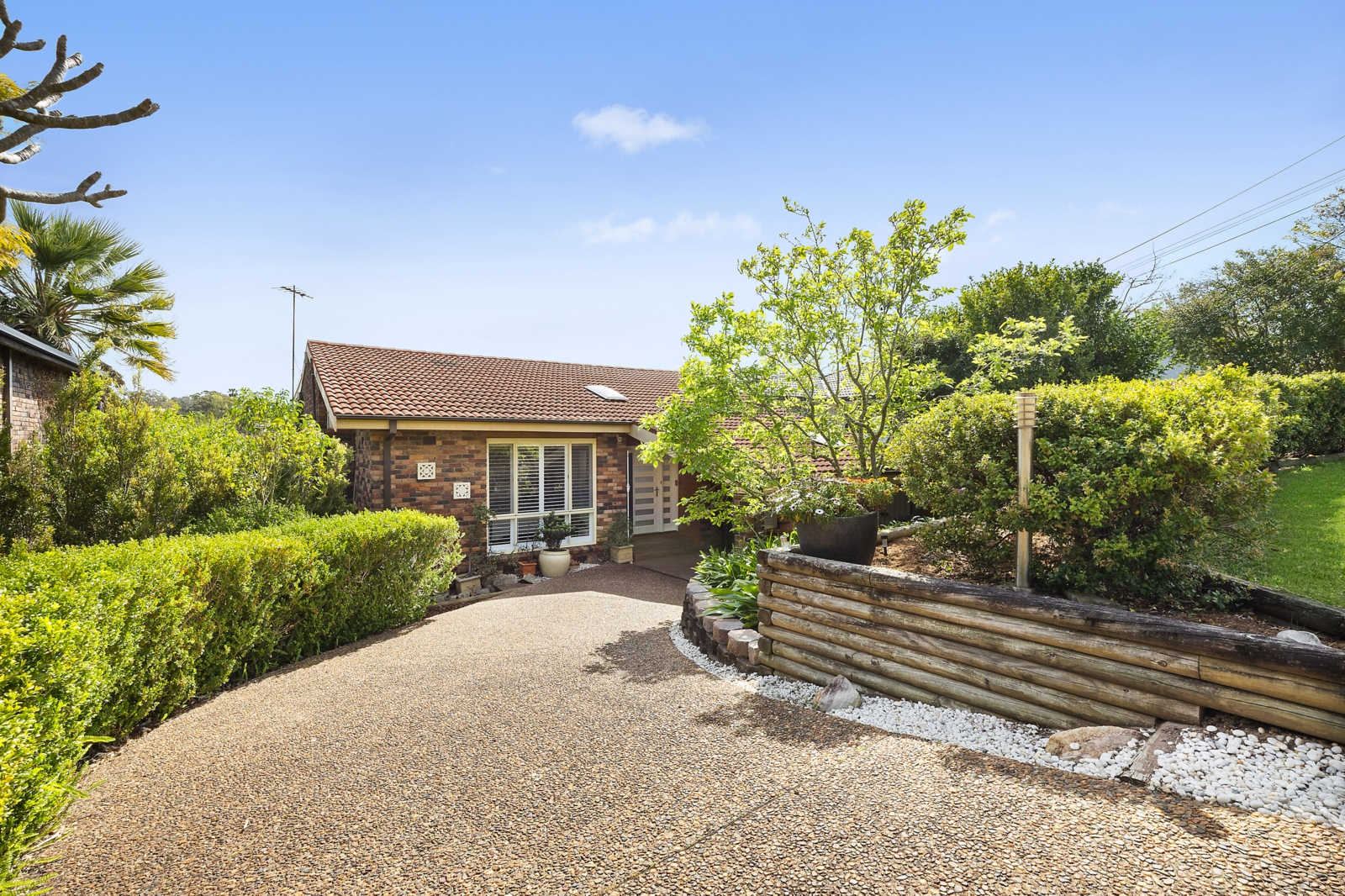 43 Struen Marie Street, KAREELA