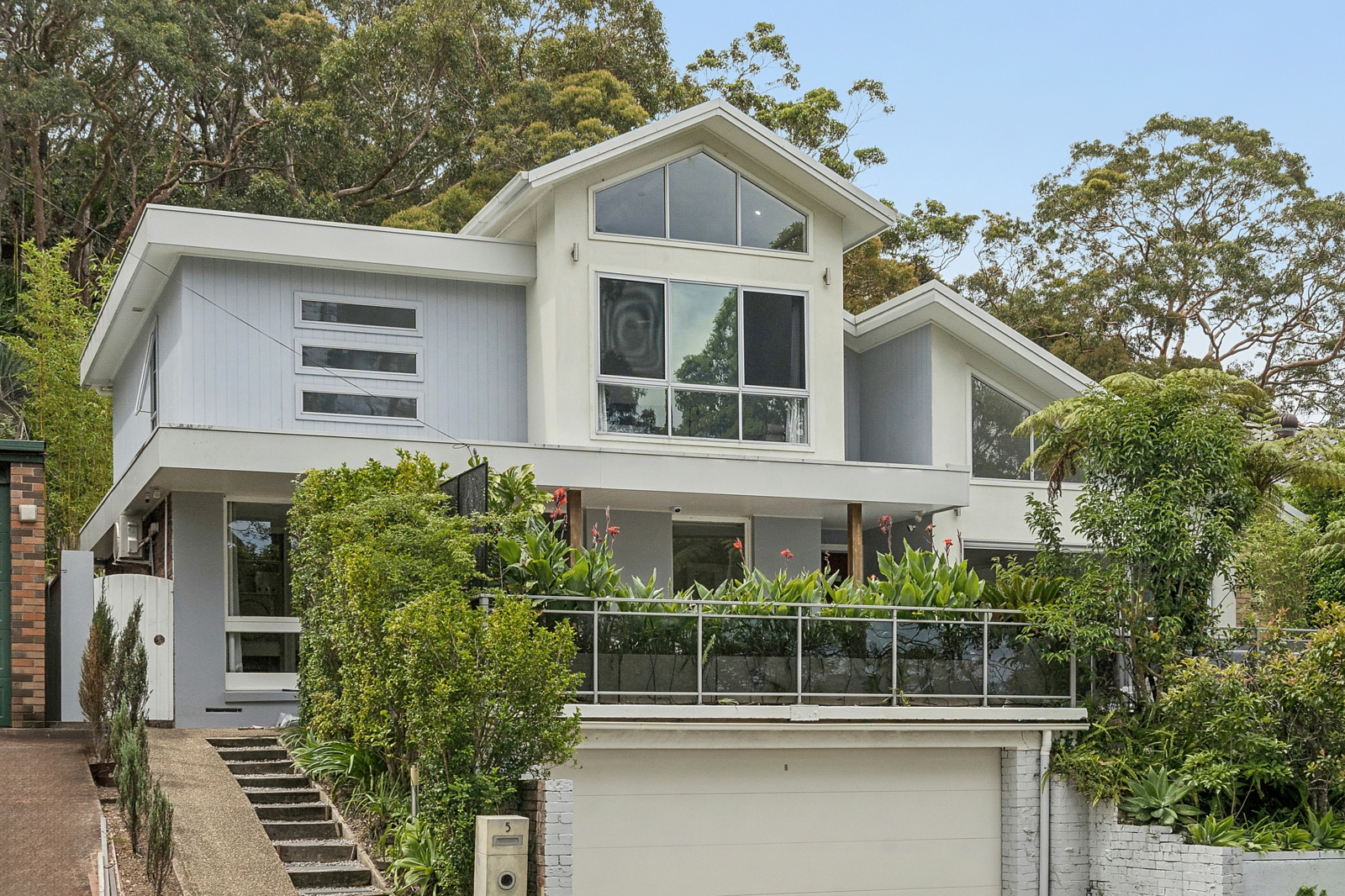 5 Hammersley Road,Grays Point