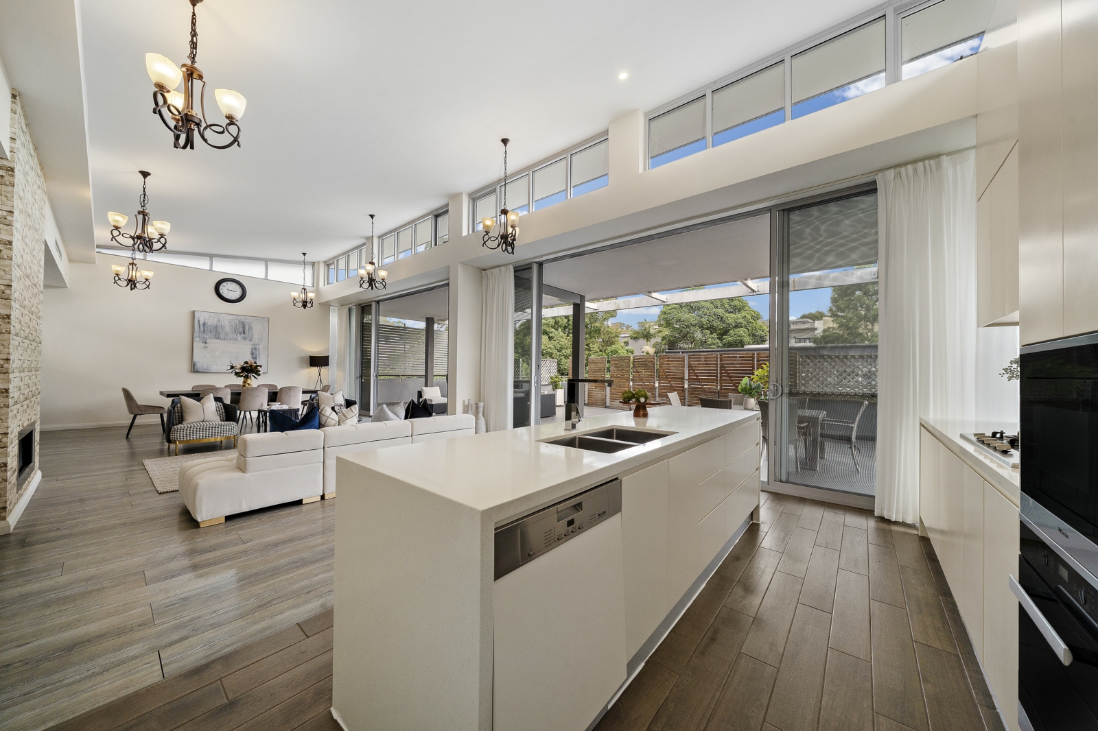 A402/3-7 Lorne Avenue, KILLARA