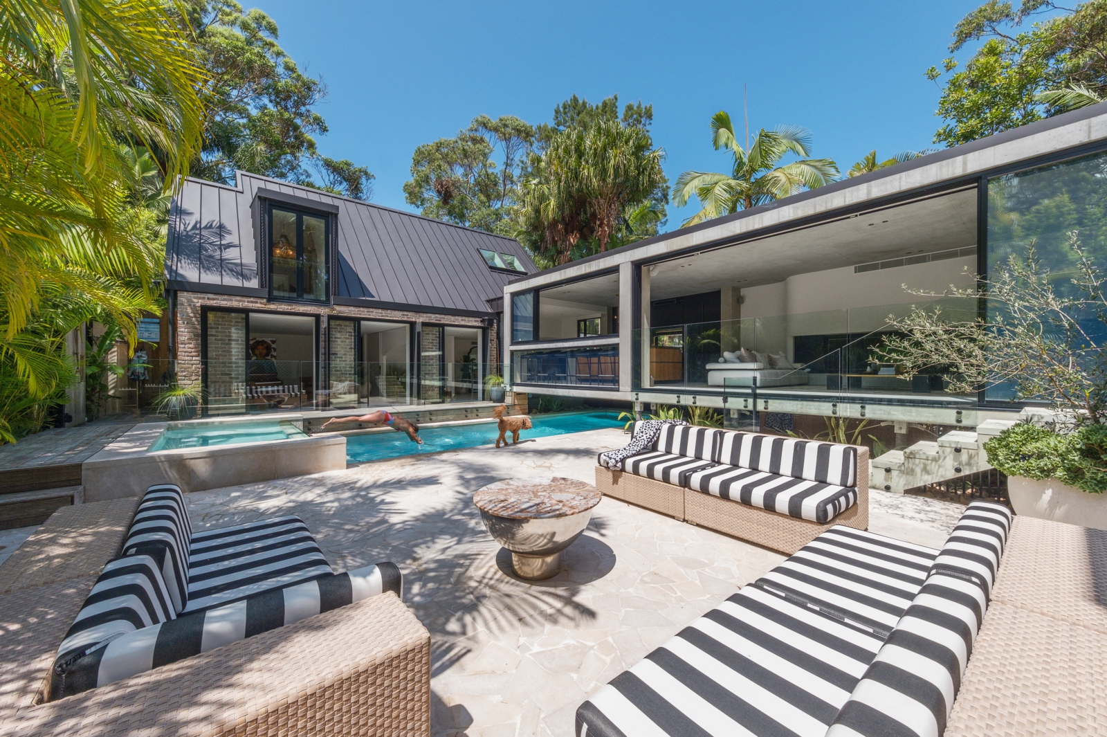 37A Central Road, AVALON BEACH