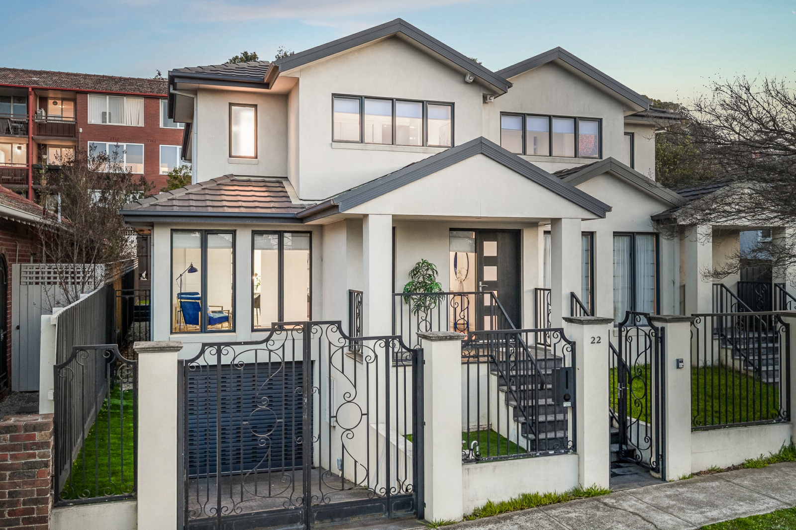 22 Ruabon Road, TOORAK