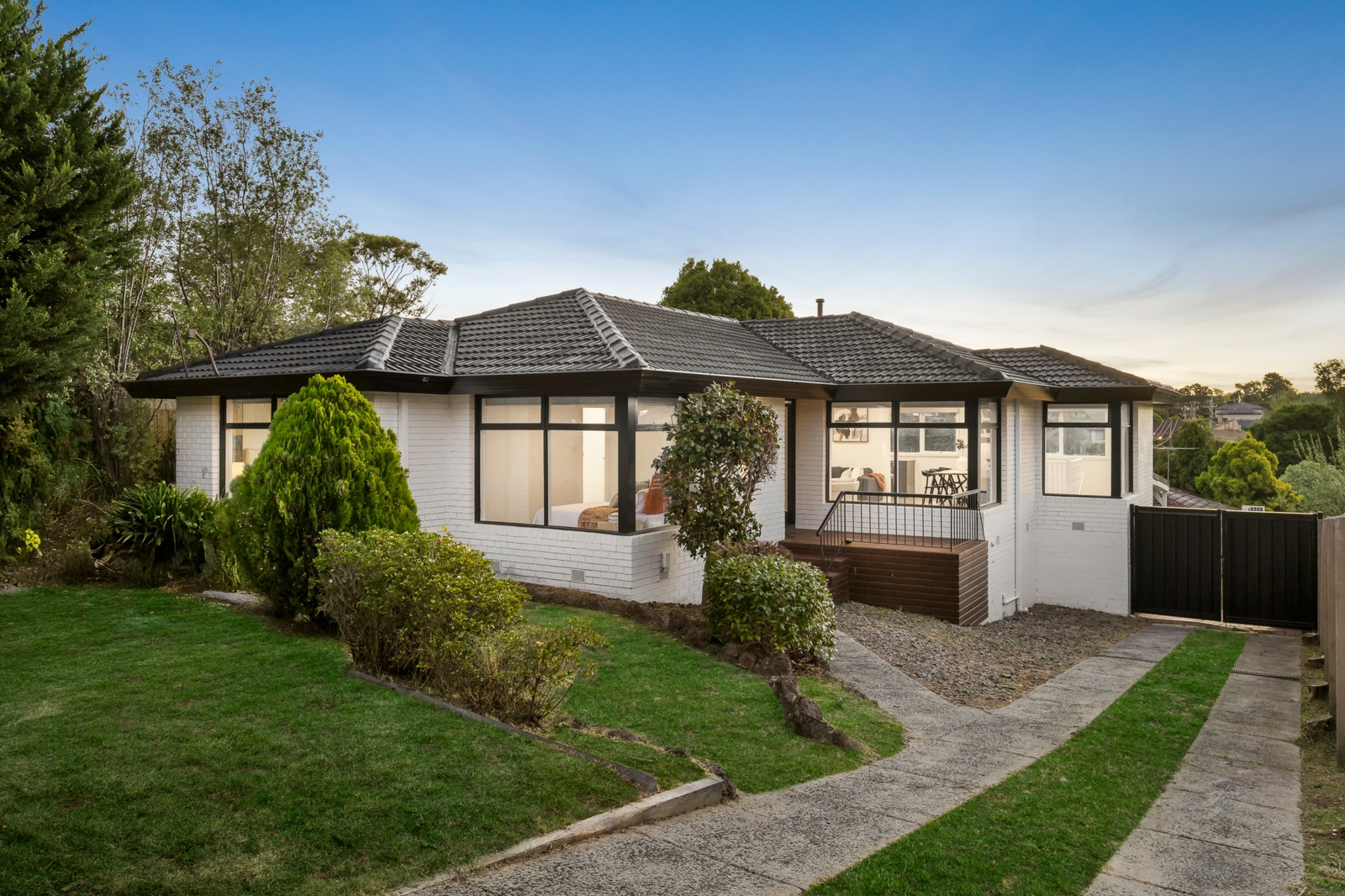 21 Harry Street, DONCASTER EAST