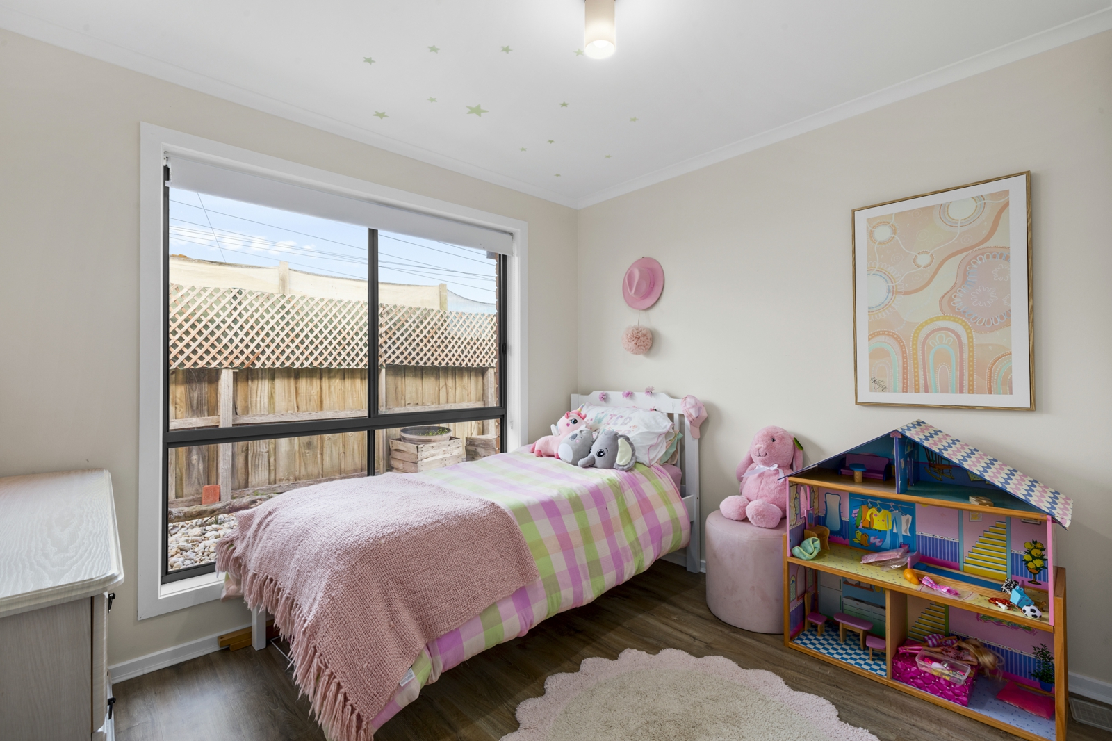 026_Open2view_ID896906-26_Burdoo_Drive.j