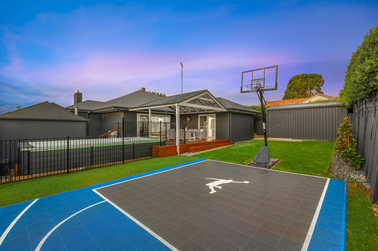 1 Sanglen Terrace,Belmont