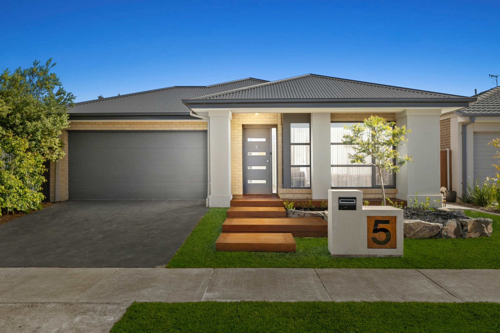 5 Evergreen Street,Armstrong Creek