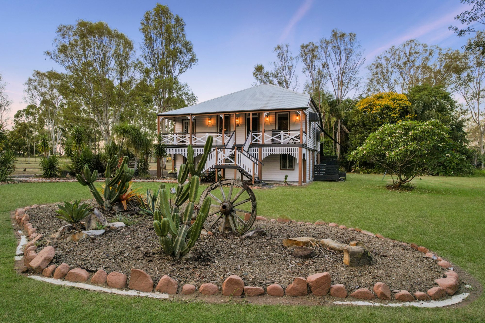 111 West Road, COOMINYA