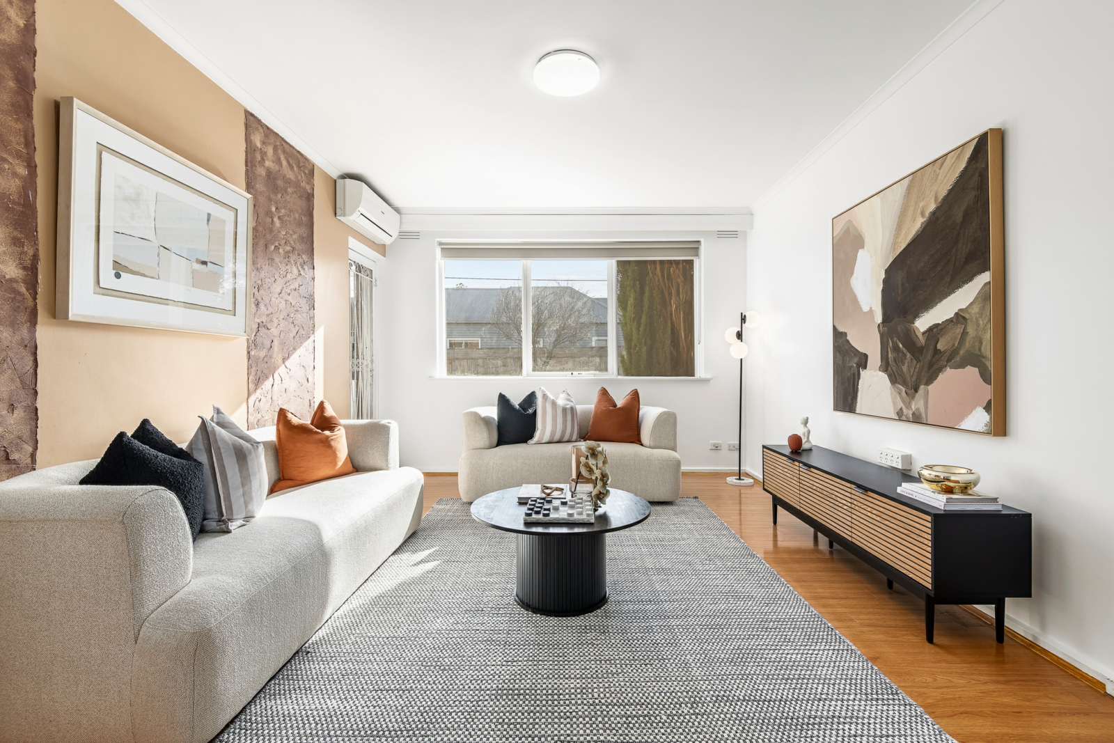 2/23 Paddington Road, HUGHESDALE