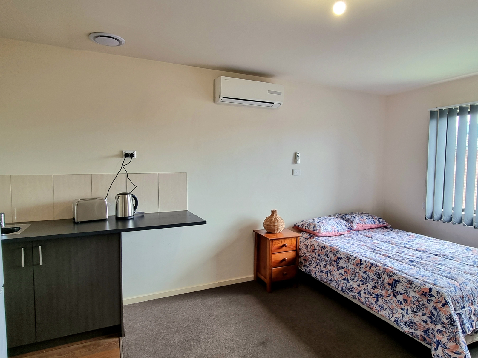 3A Tennyson Avenue, Clayton South - image 3