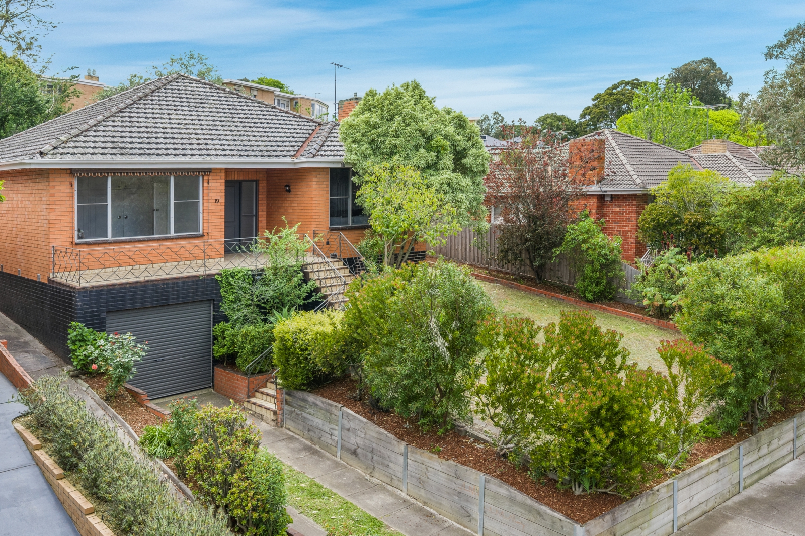 19 Aldinga Street,Blackburn South