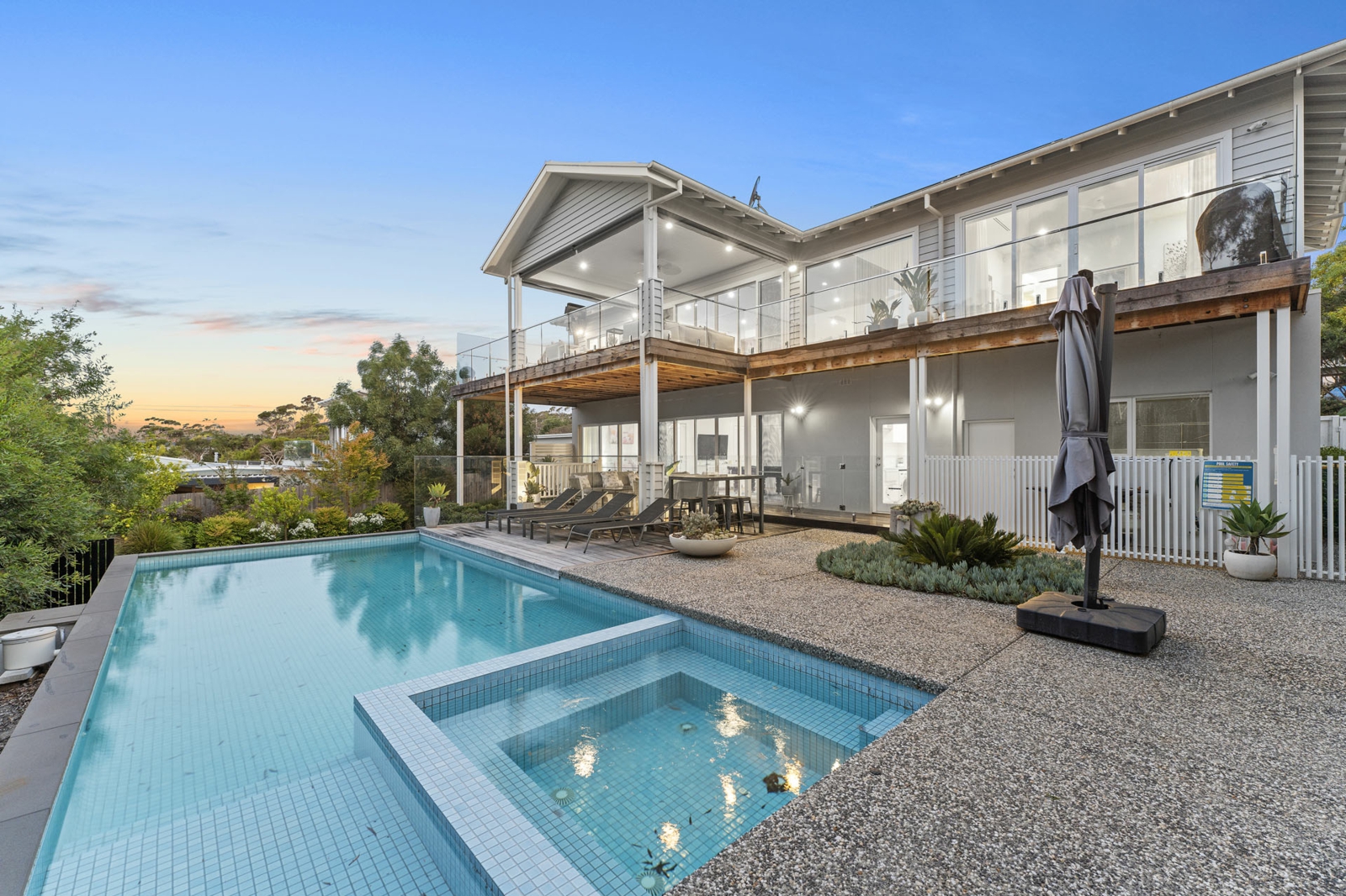 24 Clarendon Street, DROMANA