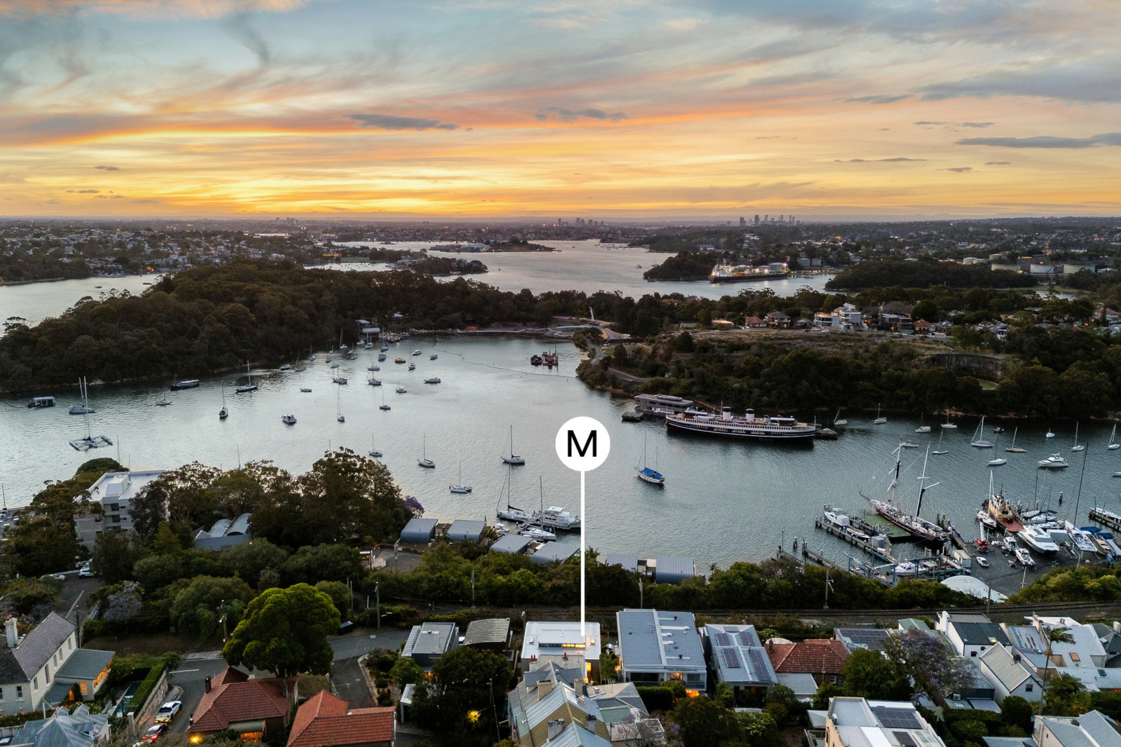 9A Dumbarton Street, MCMAHONS POINT