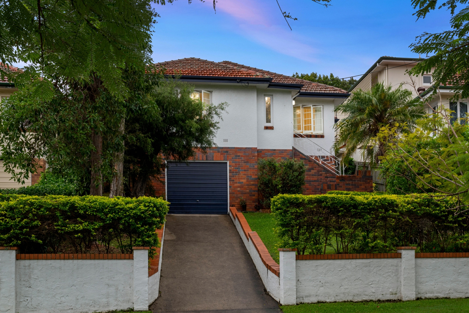 34 Kanumbra Street, COORPAROO