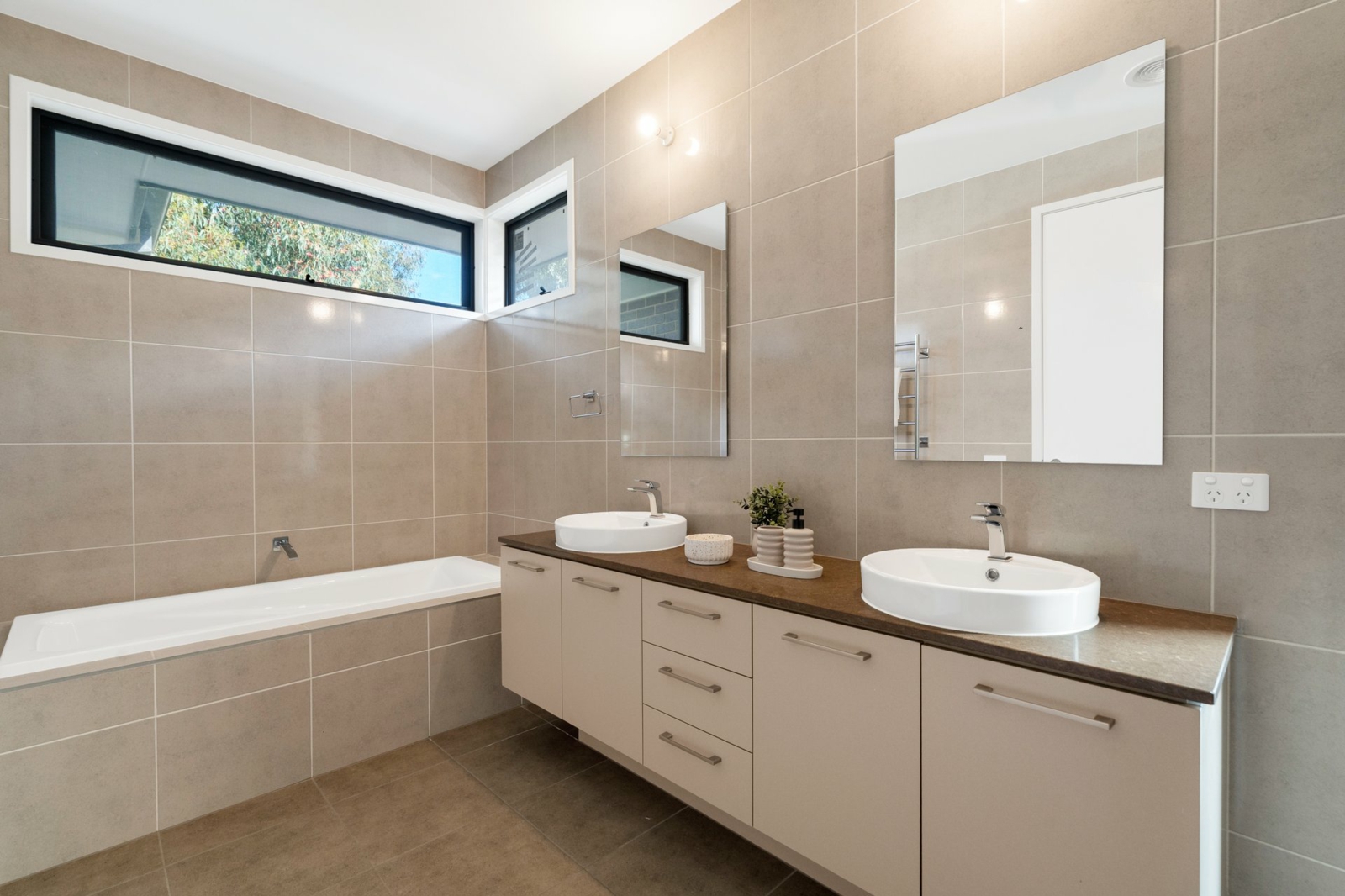 15Heathcote-08.jpg