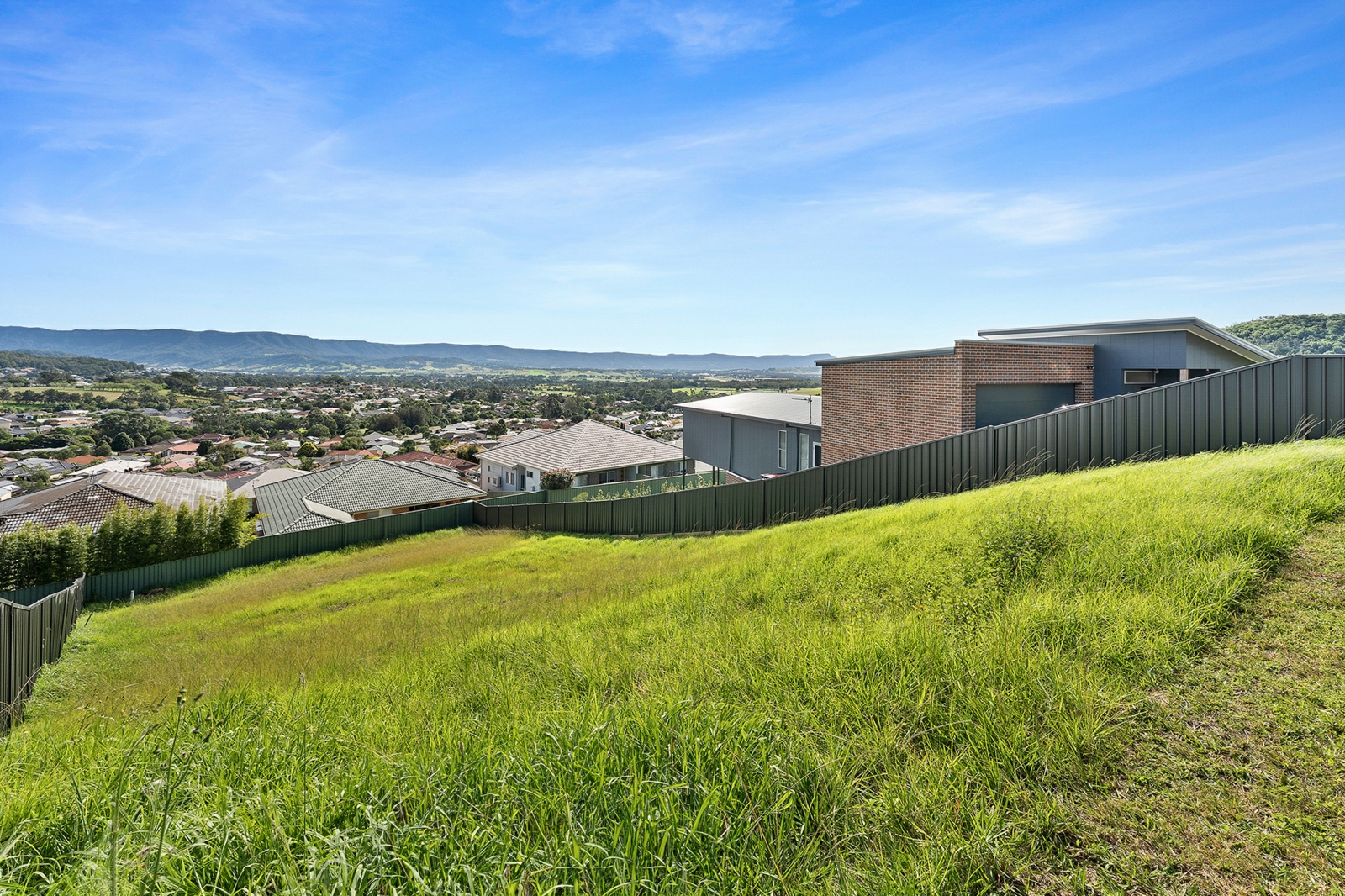19 Ashton Close, ALBION PARK