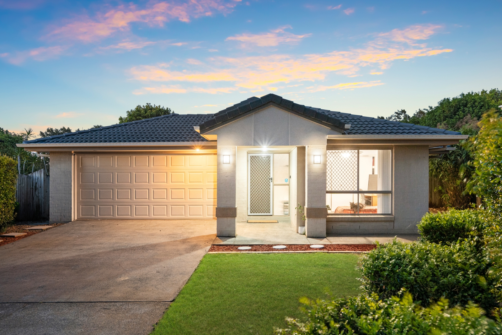 14 Whitsunday Place, REDLAND BAY