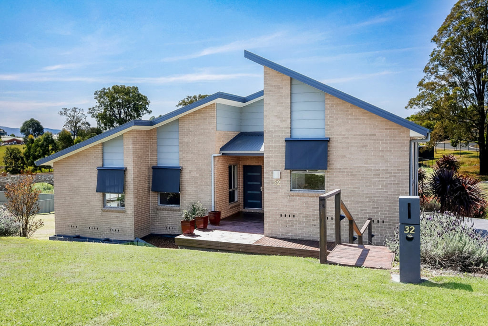 32 Henderson Street,Gloucester
