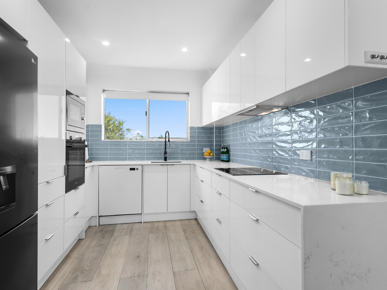 93 dobson-5393.jpg