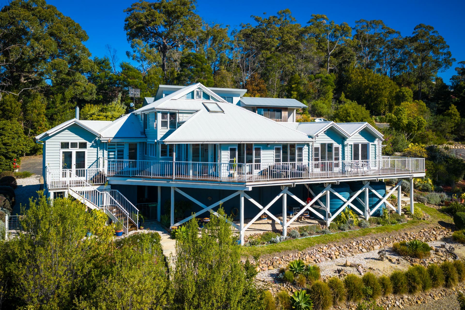 main photo 133a merimbula dve.jpg