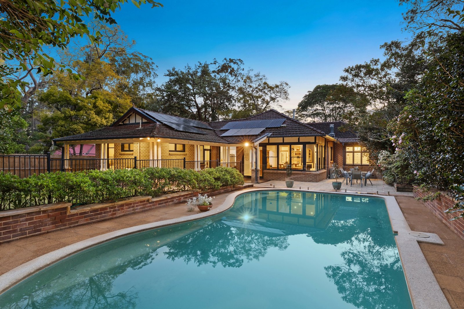 5 Kedron Ave, Beecroft_Facade_Dusk.jpg