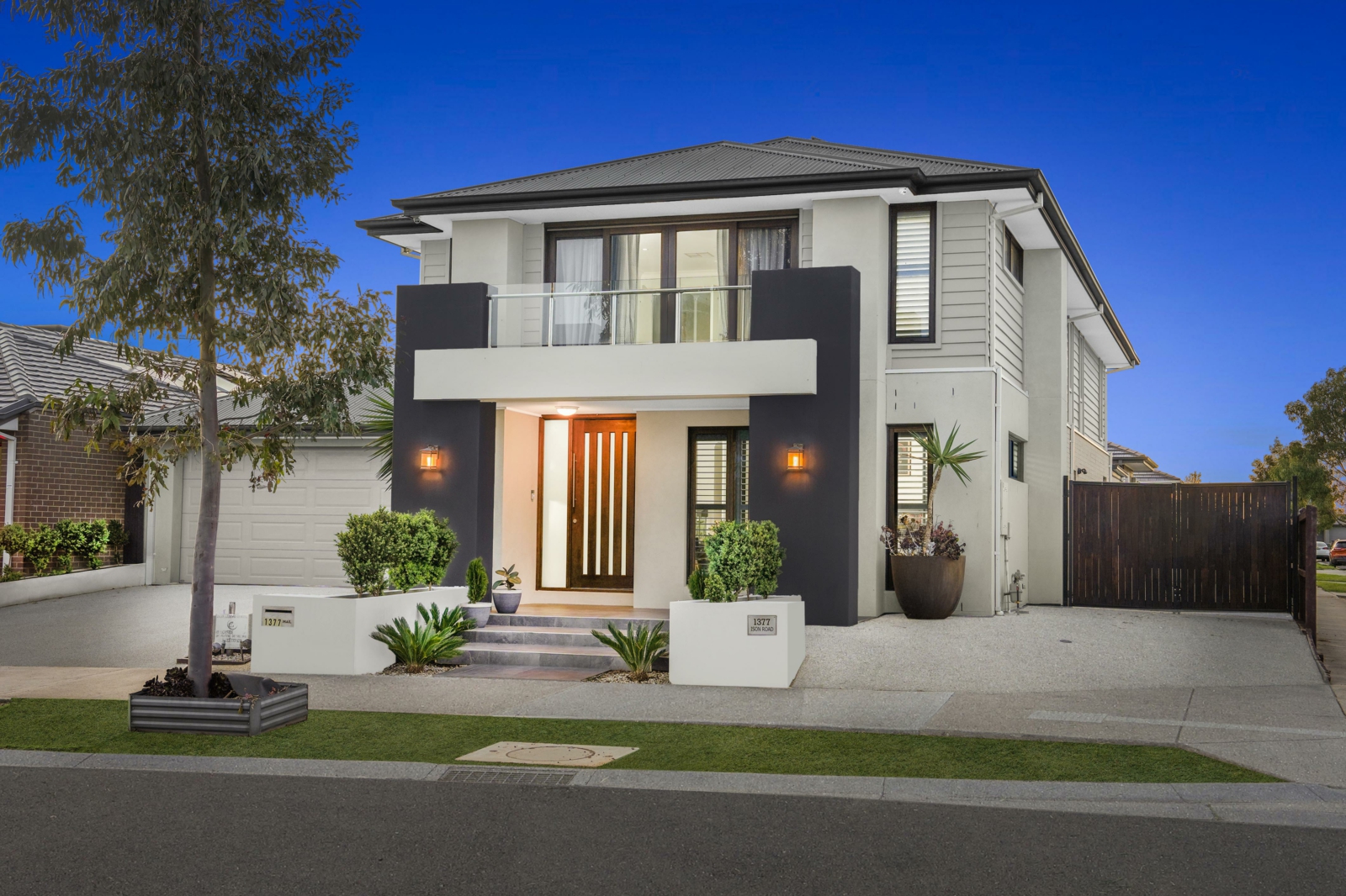 1377 Ison Road,Manor Lakes