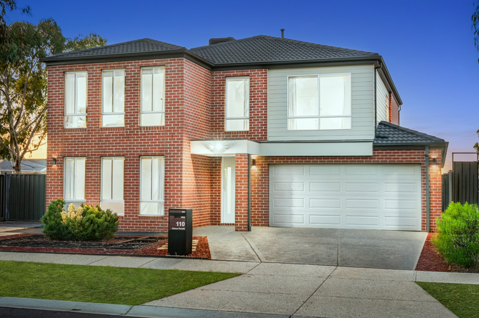 110 Eltham Parade, MANOR LAKES