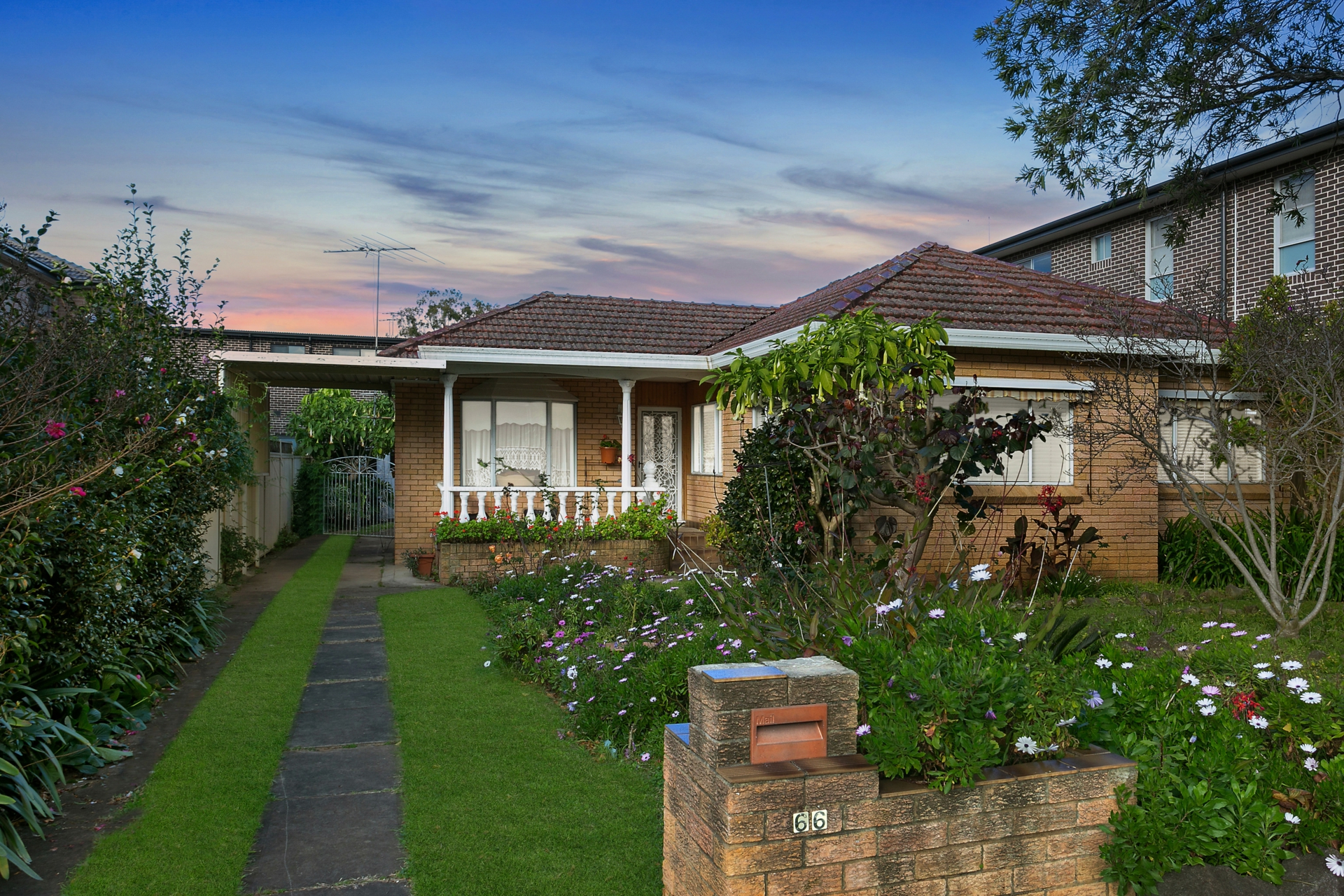 66 MacKenzie Street, REVESBY