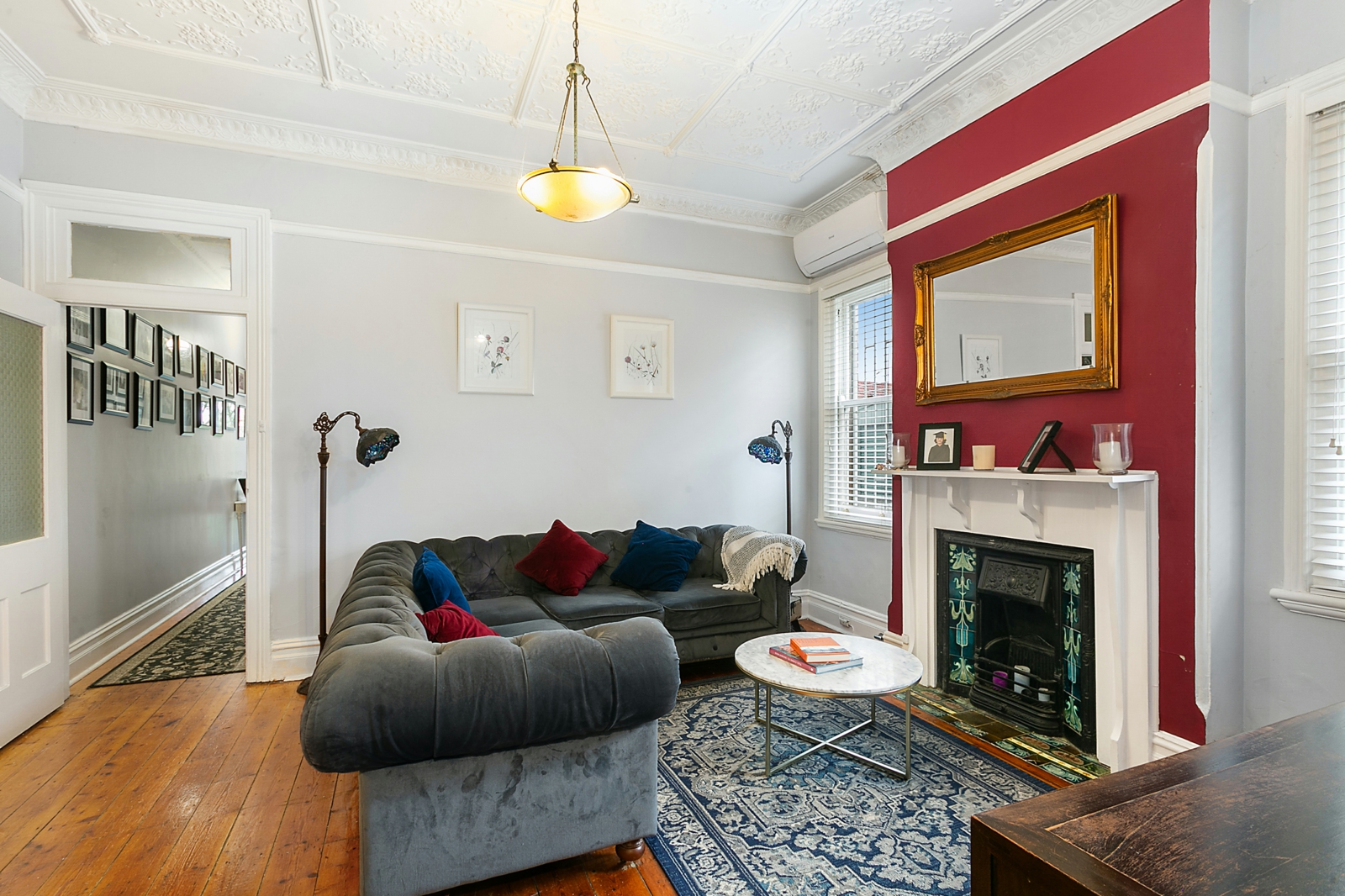 loungeroom