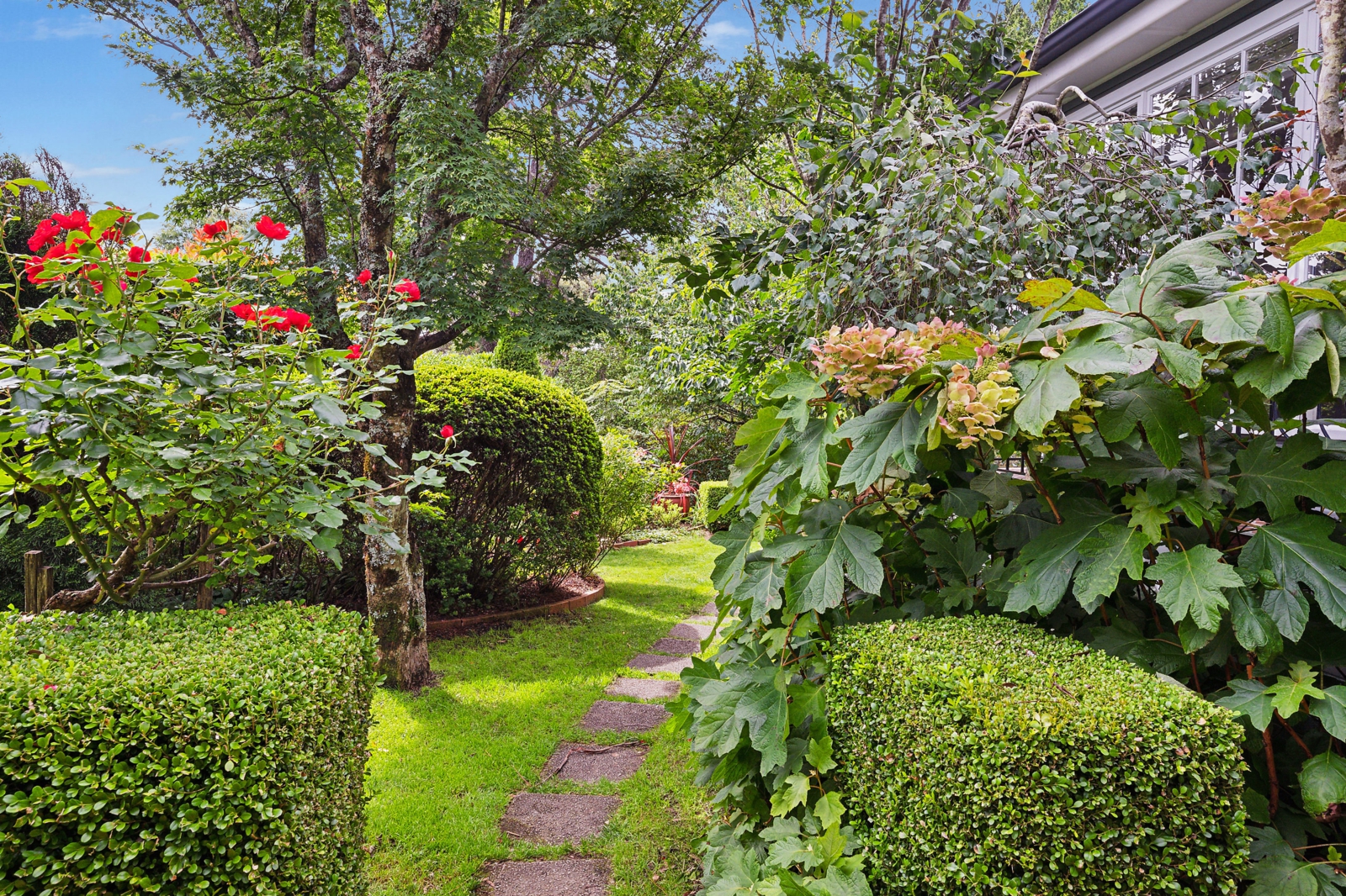 Yard 1