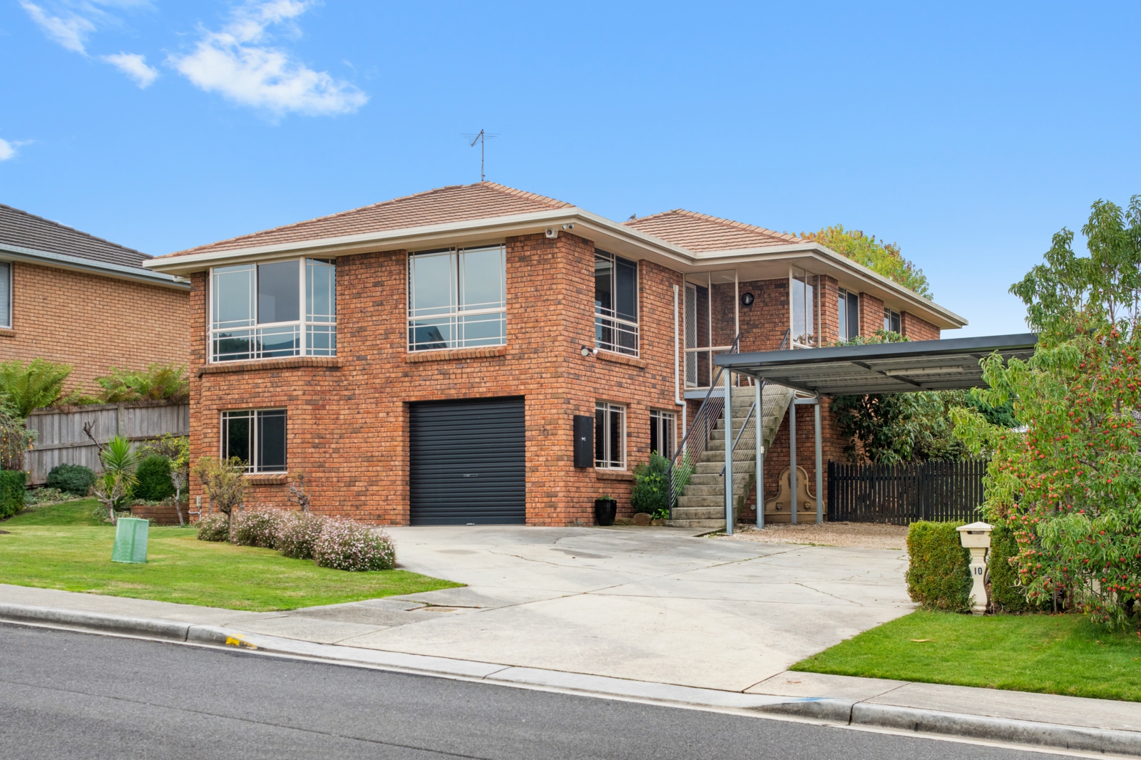 10 Luke Court, SUMMERHILL