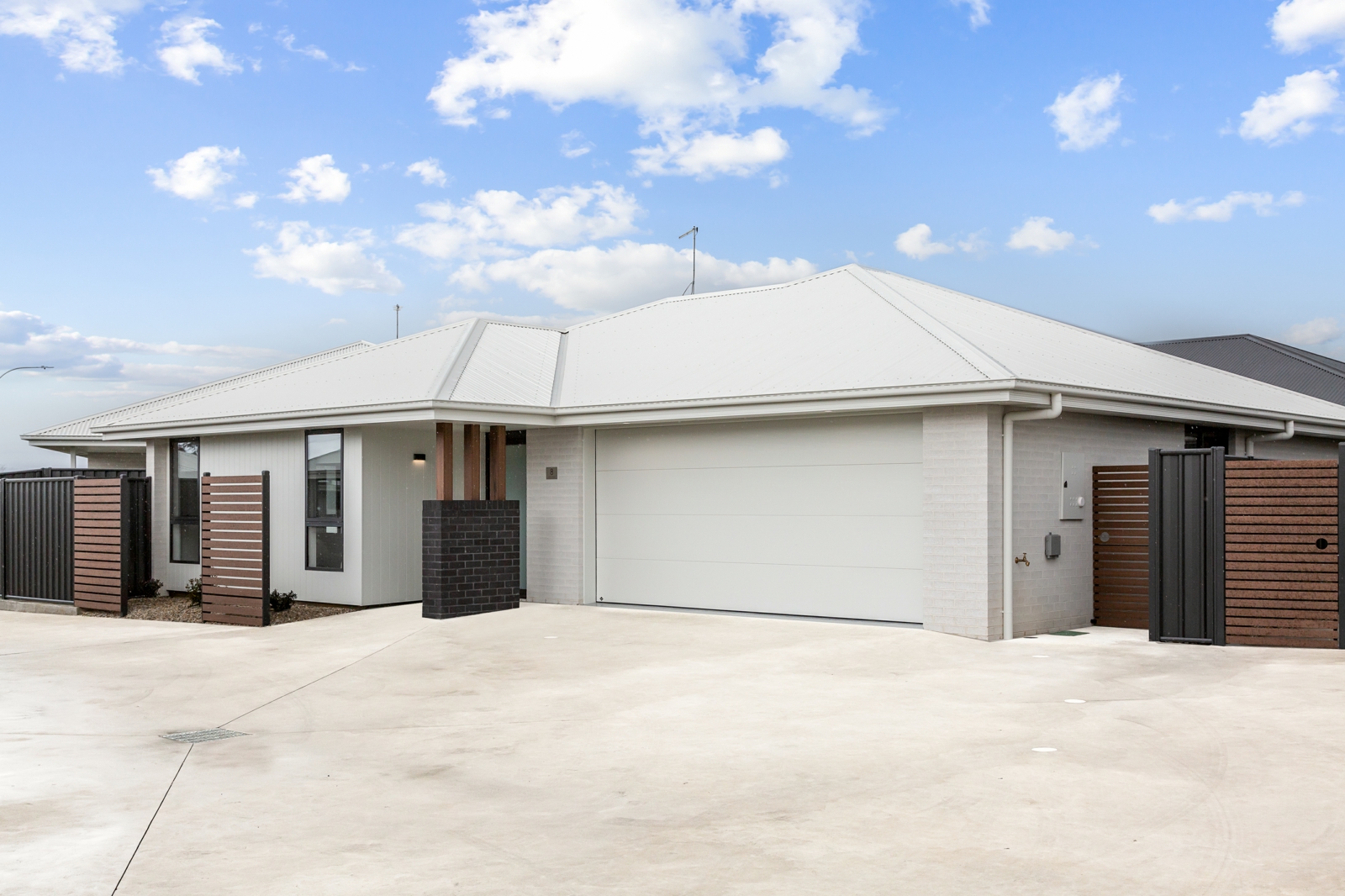 21-print-8-20 Fortune Dr , Youngtown-21.