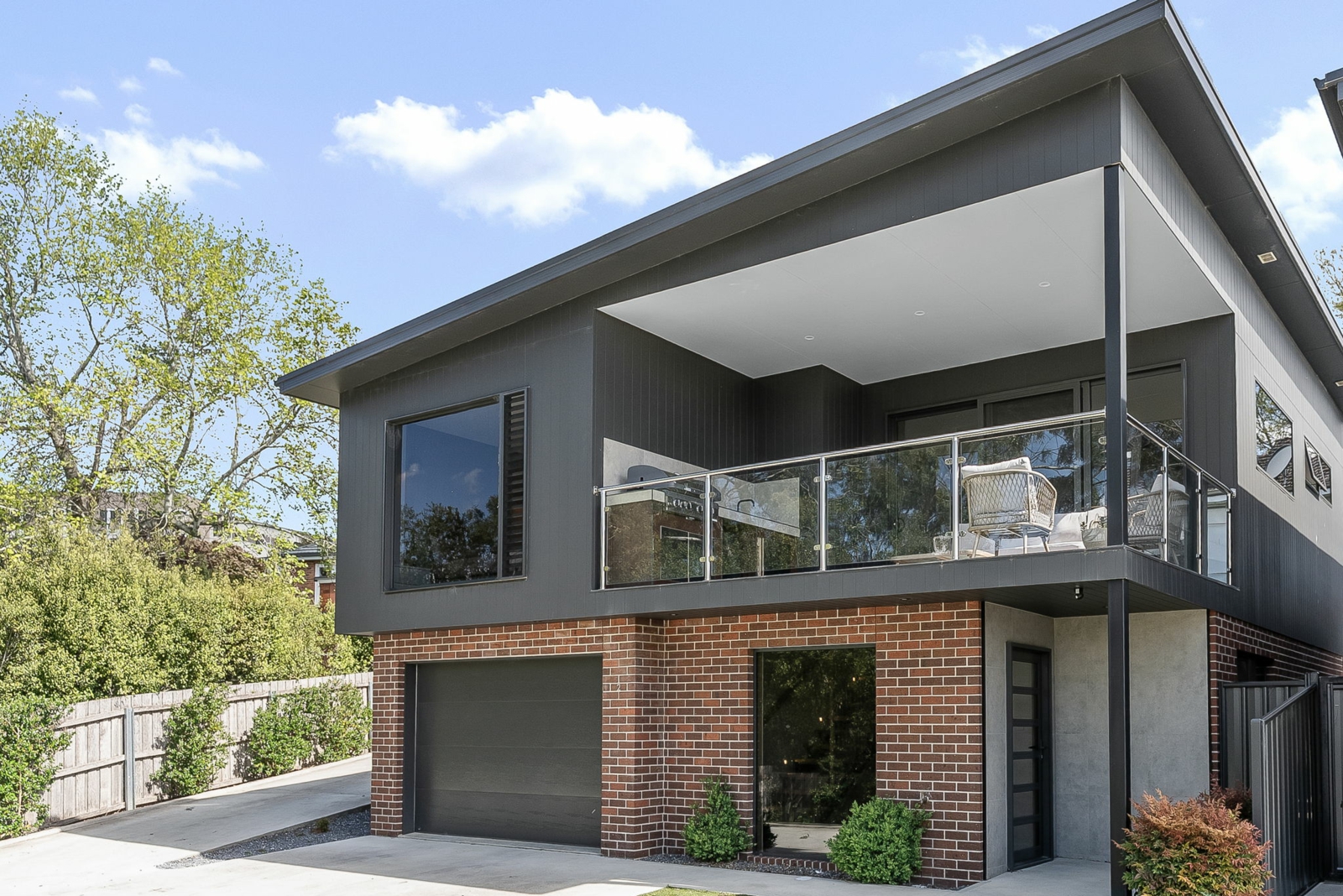 2/63 Cormiston Road,Riverside