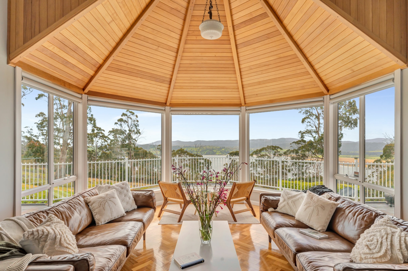3 Pine Tree Avenue,Grindelwald