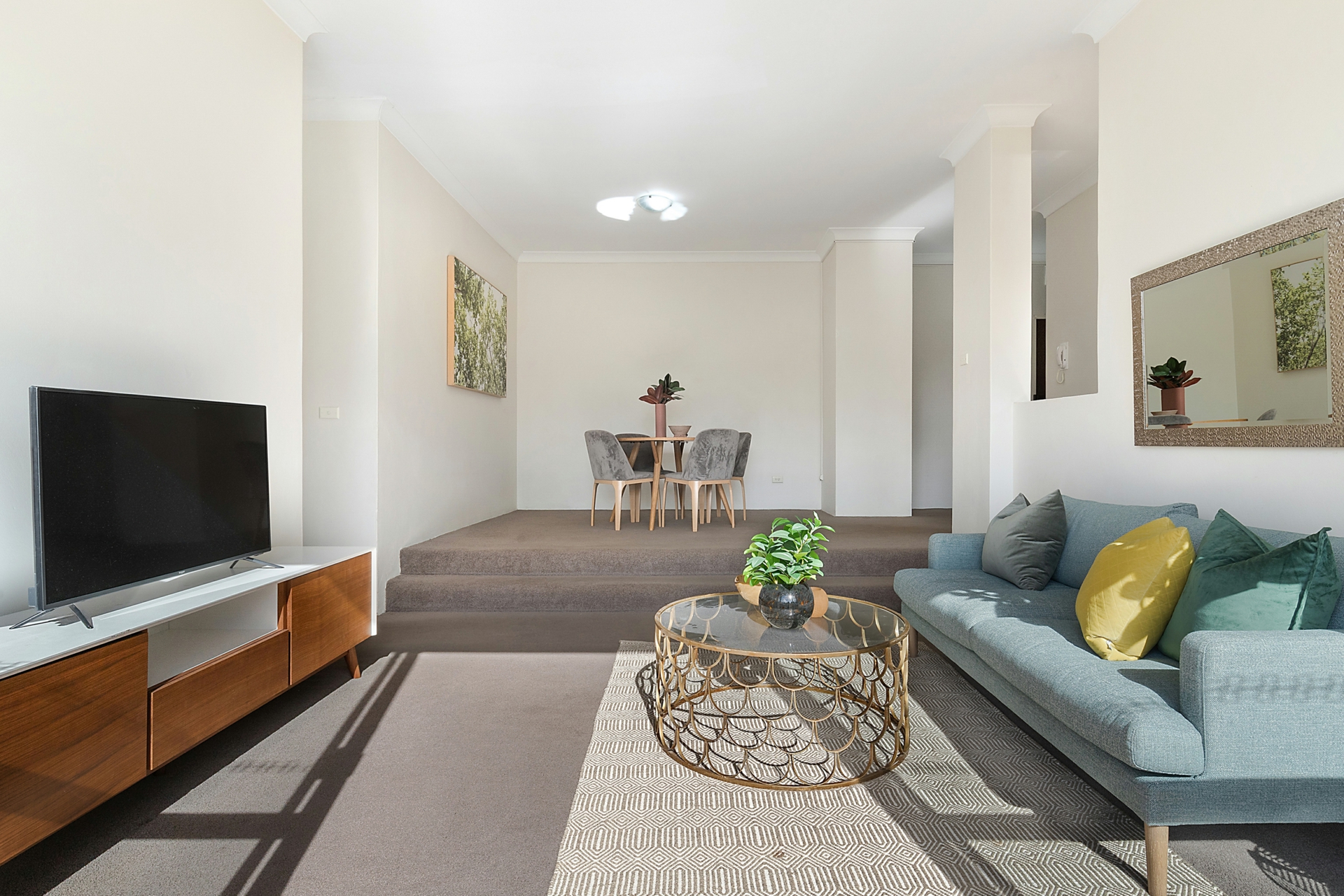Living dining