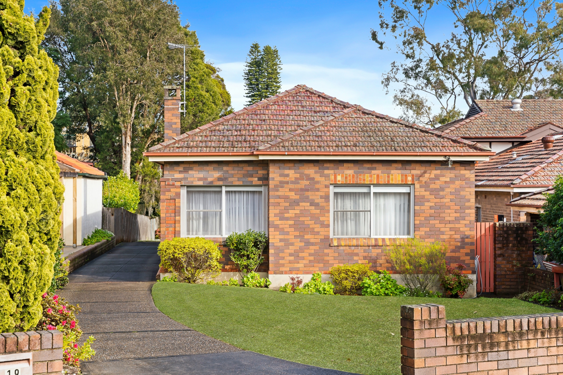 19 Denistone Road, EASTWOOD