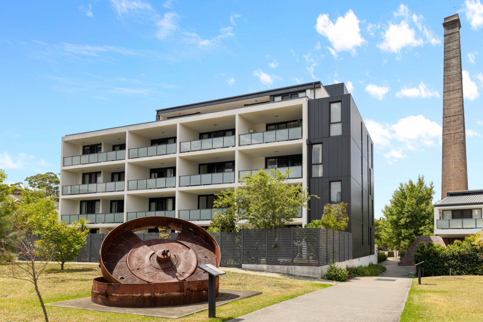 104/8 Avondale Way, EASTWOOD
